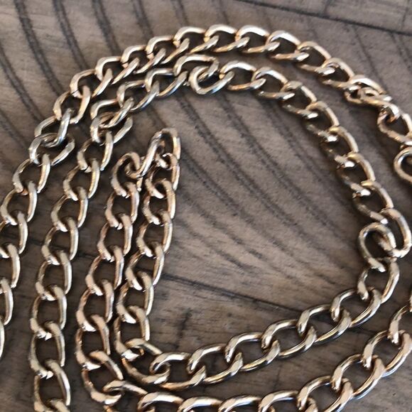 Up cycled ♻️ Neon Green Quilt Look 👀 Purse Gold front clasp reused plastic♻️ - Picture 11 of 17